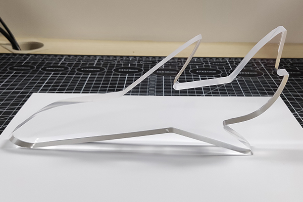 廣告雕刻機(jī)，亞克力高光切割