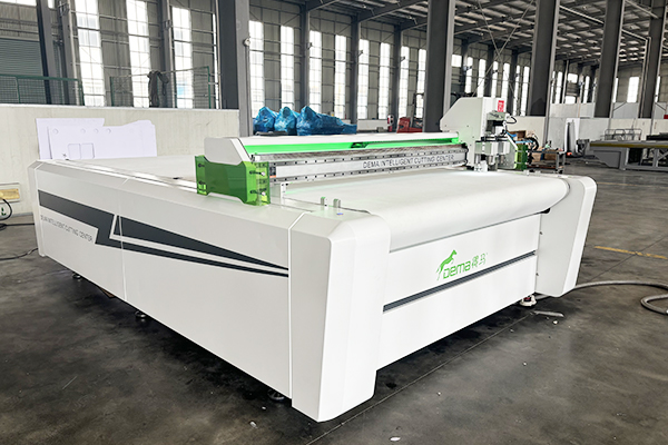 得馬F11全研磨齒條裁切機(jī)